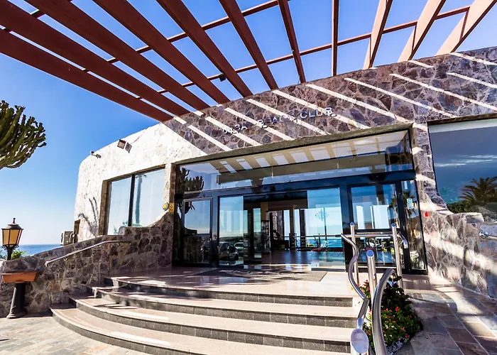  s Bluebay Beach Club