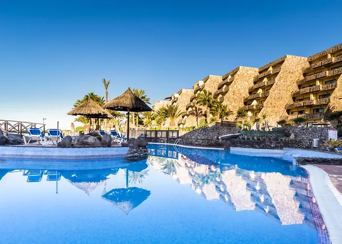  s Bluebay Beach Club
