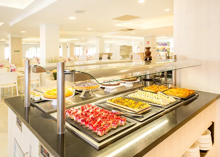 Fergus Style Bahamas (Adults Only)