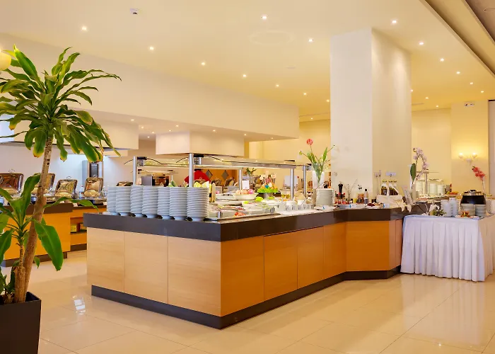 5 sterren hotel: Apollo Blue