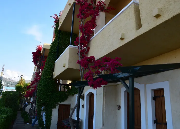 Mila Malia Studios Hotel