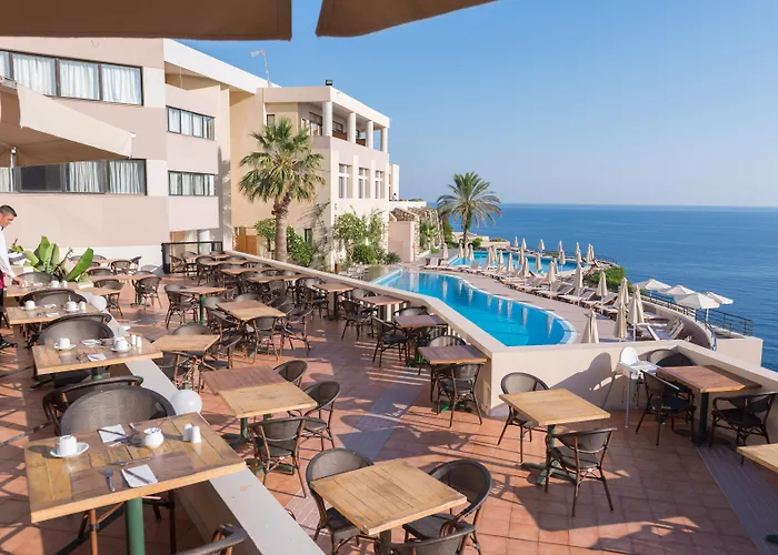 Athina Palace Resort & Spa