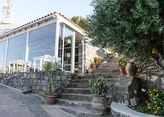 Adrakos Apartments (Adults Only)