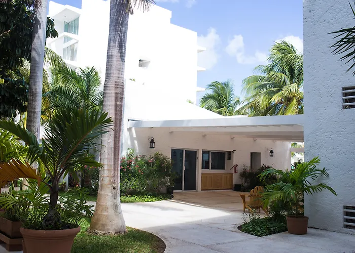  Las Gaviotas & Suites