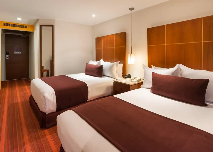 5-Sterne-Hotel: Camino Real Aeropuerto