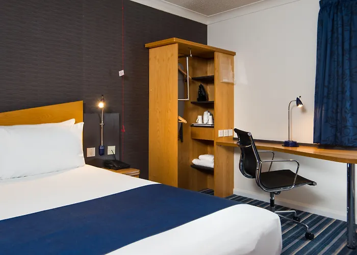 Familienhotel: Holiday Inn Express London - Wandsworth By Ihg
