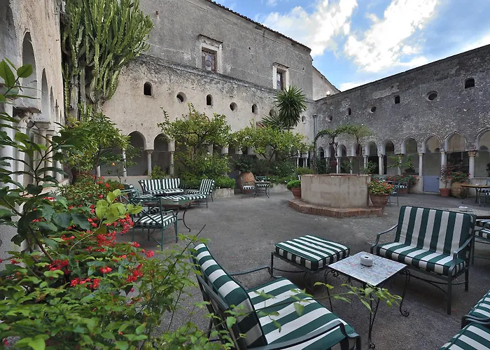 4 star hotel: Hotel Luna Convento