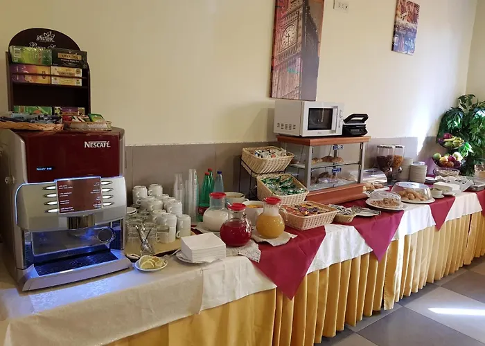 Hotel mit Pool: Capodichino International Hotel