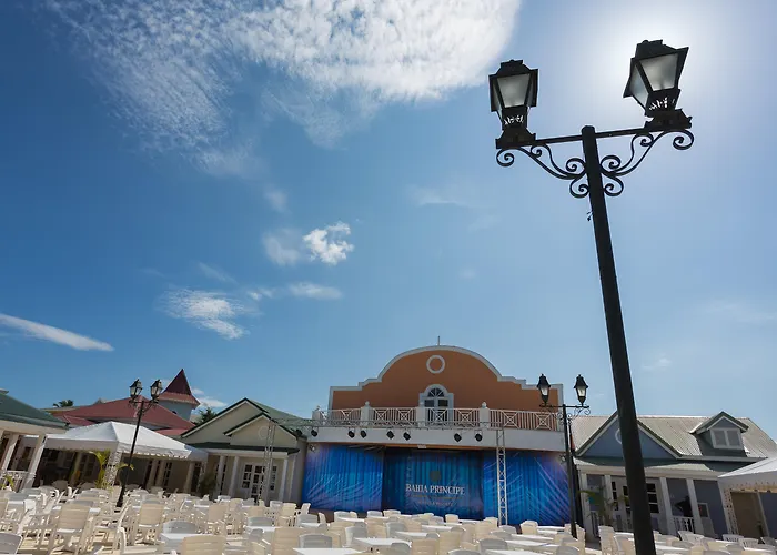 Beach hotel: Bahia Principe Grand El Portillo