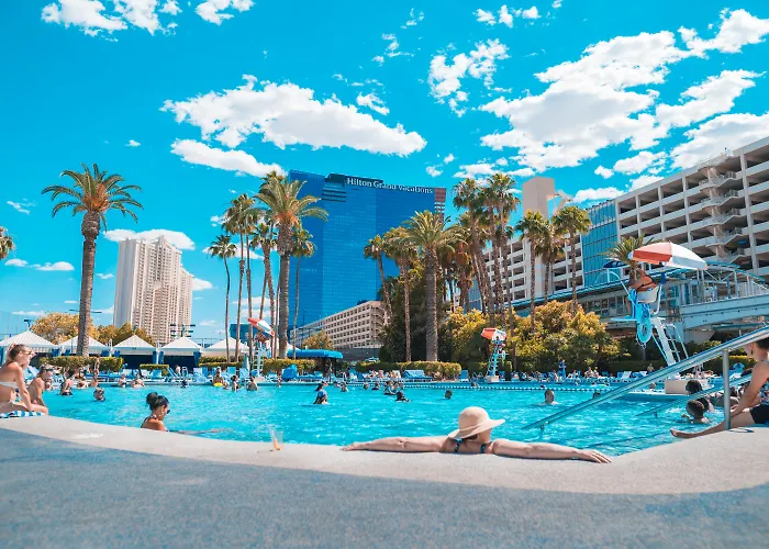 3 star hotels Horseshoe Las Vegas