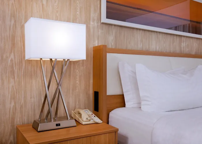 3 star hotels Holiday Inn Little Rock-Presidential-Downtown By Ihg