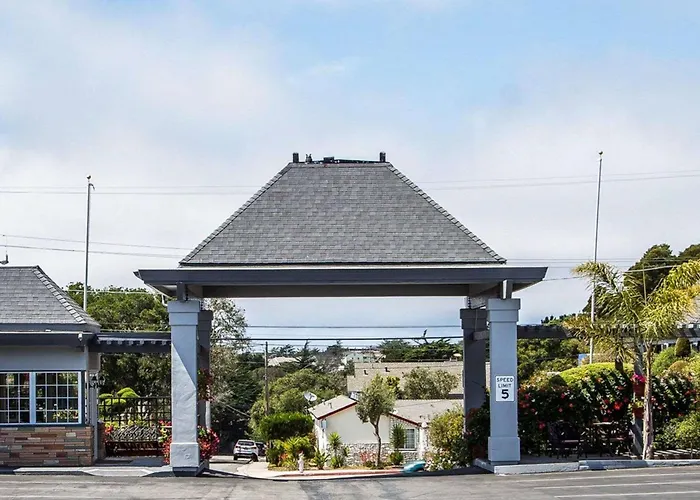 Motel: Blu Pacific Hotel