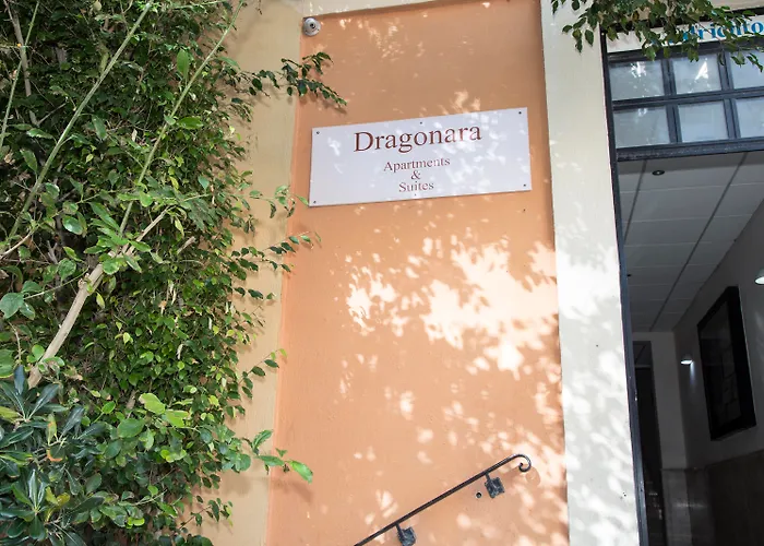Hotel sulla spiaggia: Dragonara Apartments