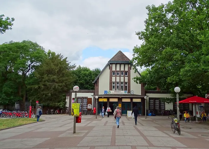 Western Plaza