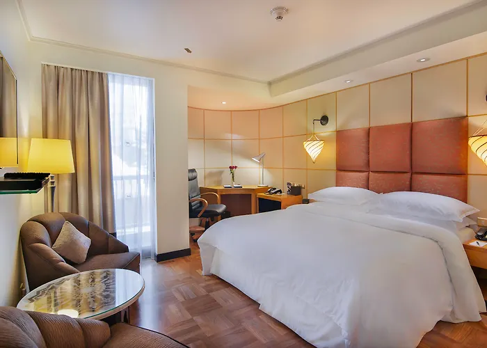 Family resorts Sheraton Abu Dhabi &