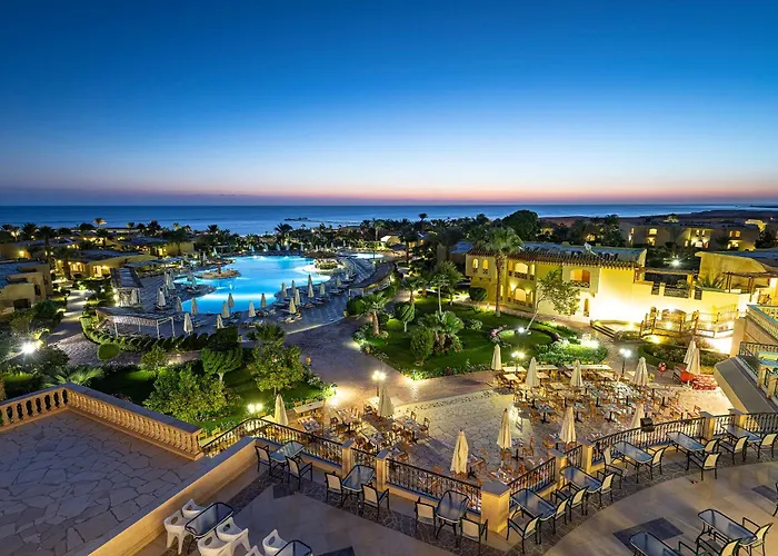 Luxury hotel only: Three Corners Fayrouz Plaza Beach Resort