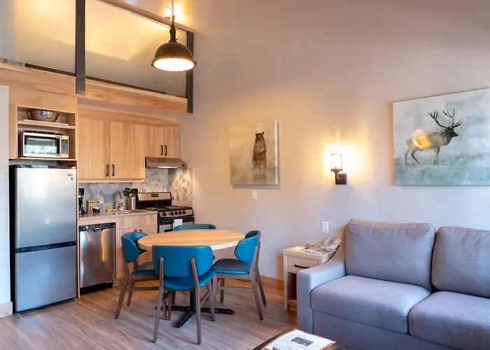 Your Cabin rentals Tunnel Mountain Resort