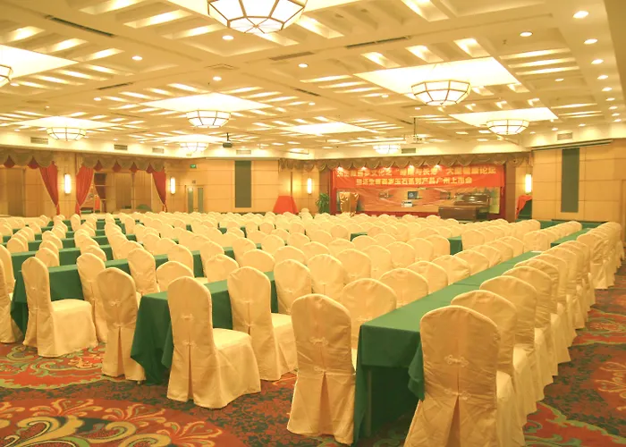 Central hotel: Guangzhou Hotel