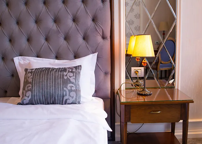 Luxury hotel only: Sapphire City Hotel