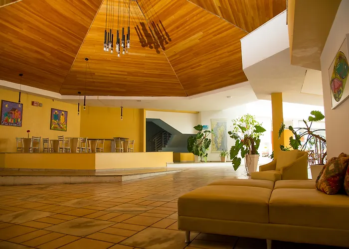 Spa Hotel: Ingleses Praia Hotel