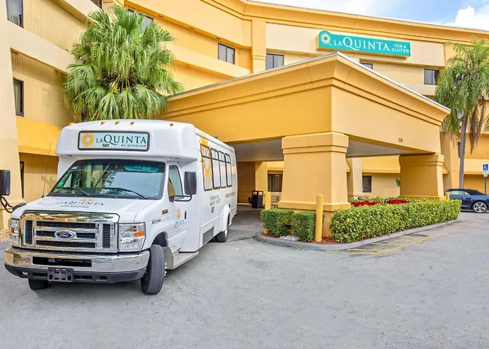 La Quinta By Wyndham Miami Airport East