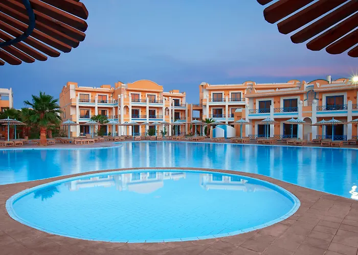 Family resorts Mirage Bay & Aqua Park