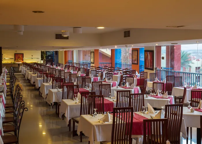 Family Hotel: Cardina Resort