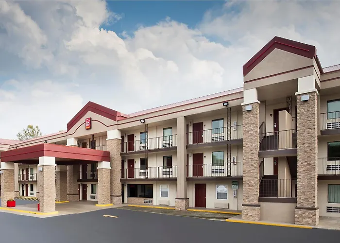 Red Roof Inn Plus+ Birmingham East - Irondale/Airport