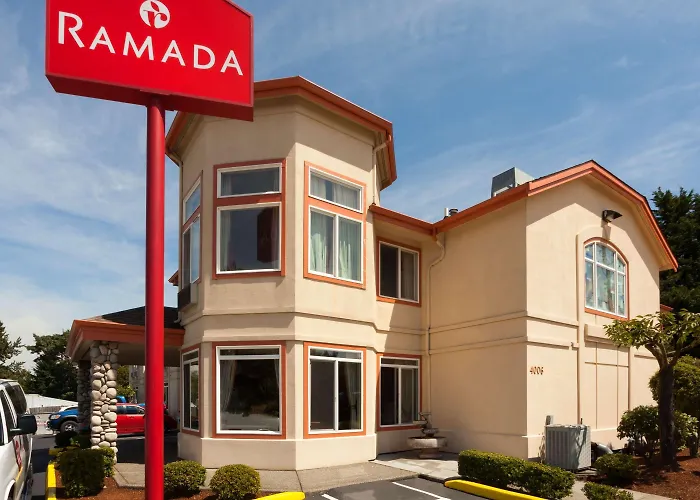 Luxury hotel only: Ramada Limited Airport Tukwila