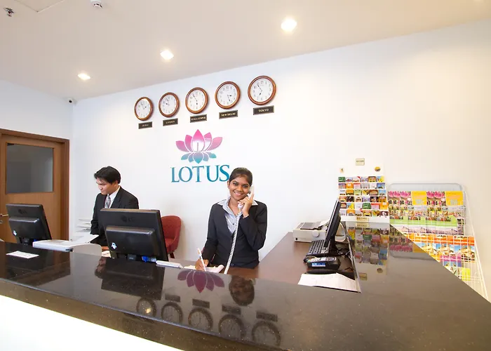 Lotus Hotel Masjid India
