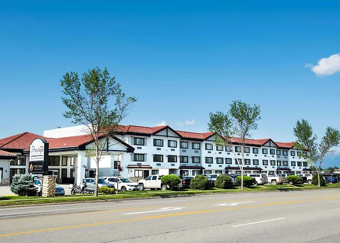 Hotel with Tennis: Prestige Rocky Mountain Resort Cranbrook, Worldhotels Crafted