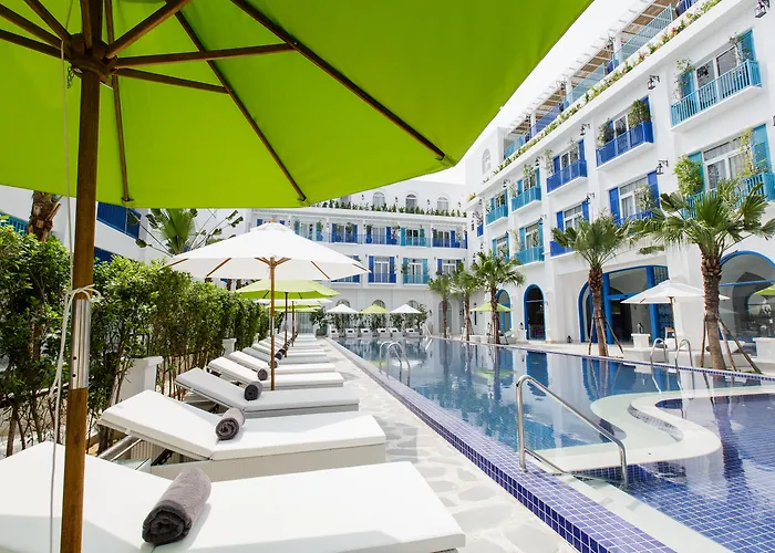 Hotels Close to Airport Risemount Premier Da Nang