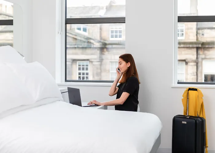 Resort: Yotel Edinburgh