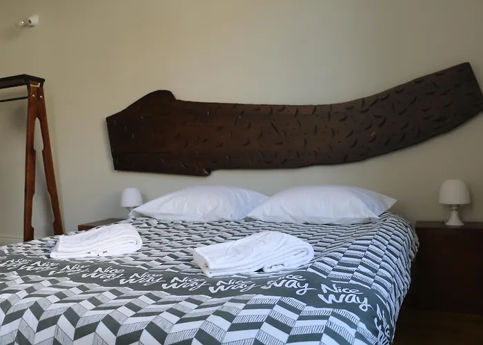 Hotel perto da faculdade: Nice Way Porto Hostel
