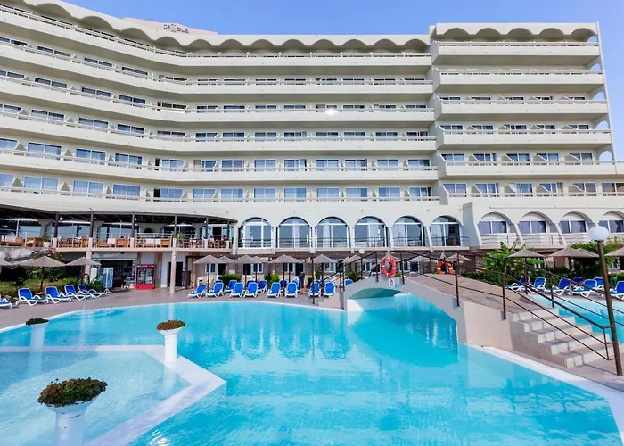 Strandhotel: Olympos Beach Hotel