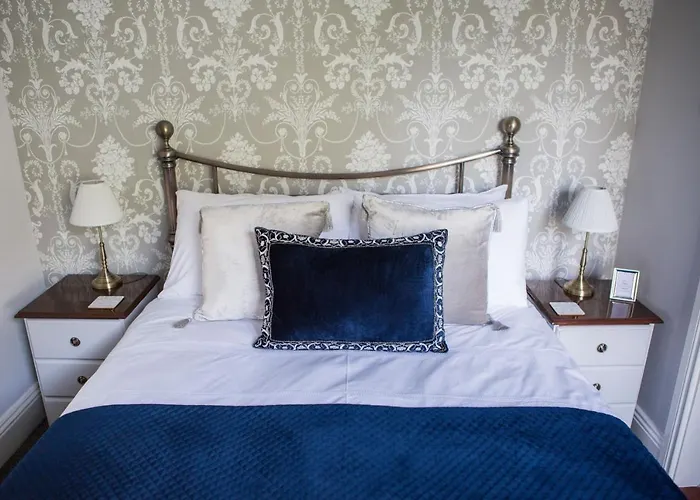 4 star hotel: Riverdale House B&B