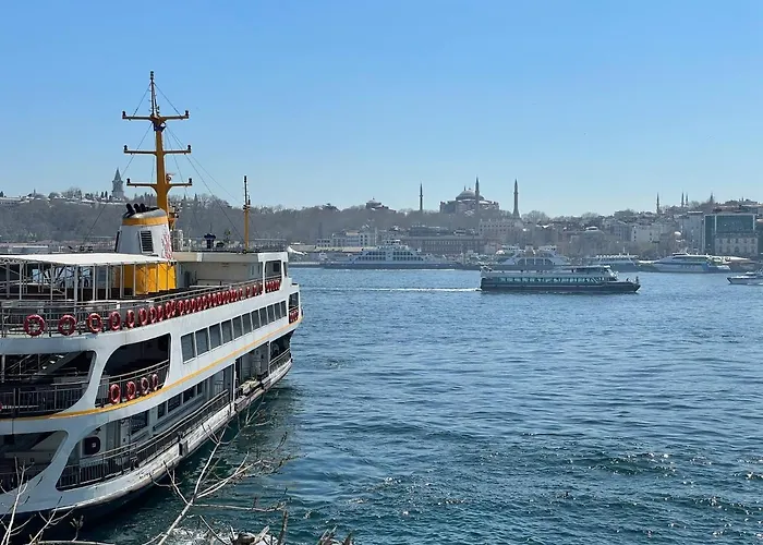 Resort: Weingart Seaside Hotel