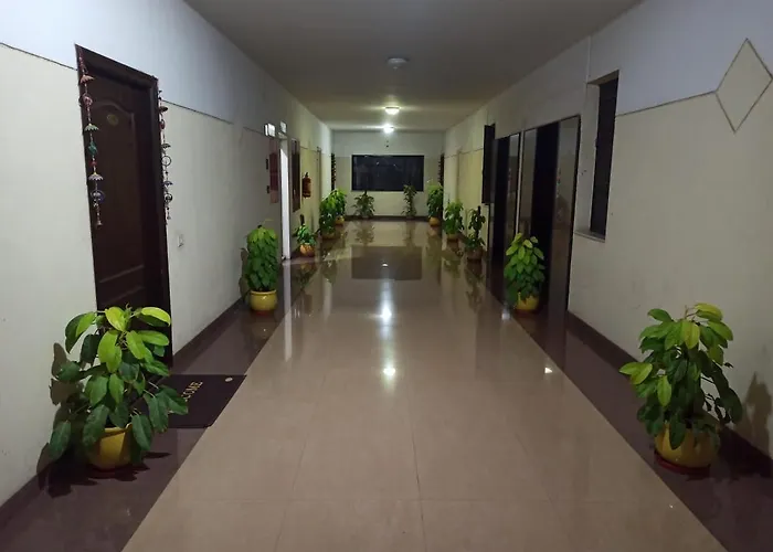 Guests house Bulande Comforts-Service Apartment In Brookfield