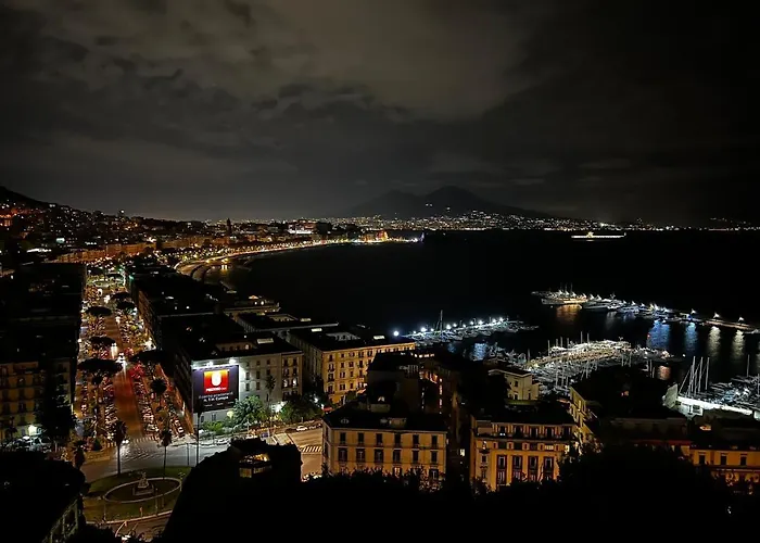 Twin Towers Naples Luxury