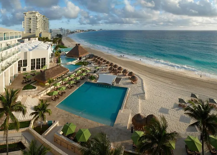 Hotels Close to Airport Westin Cancun Resort Villas & Spa