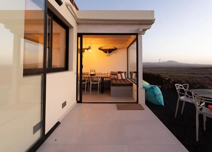 Calderon Hondo. Top Design, Views And Pool Lajares-Corralejo