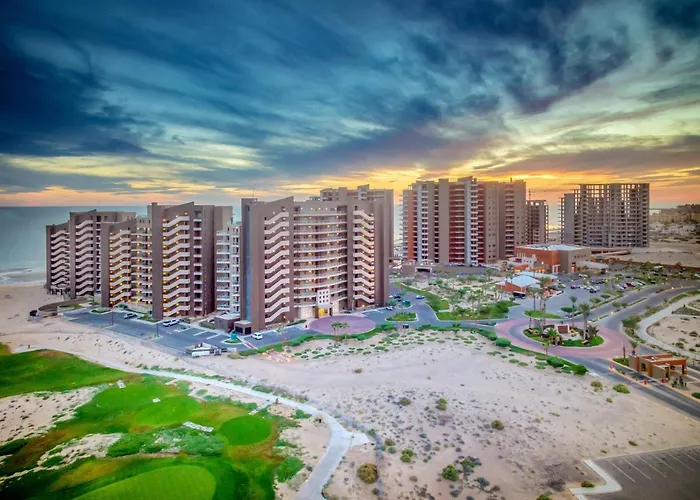 Luxury Oceanview Condo - Las Palomas - Pool, Golf, Sandy Beach !
