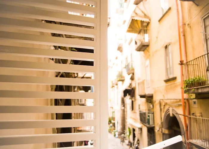 Suite Napoli Sotterranea Con Jacuzzi