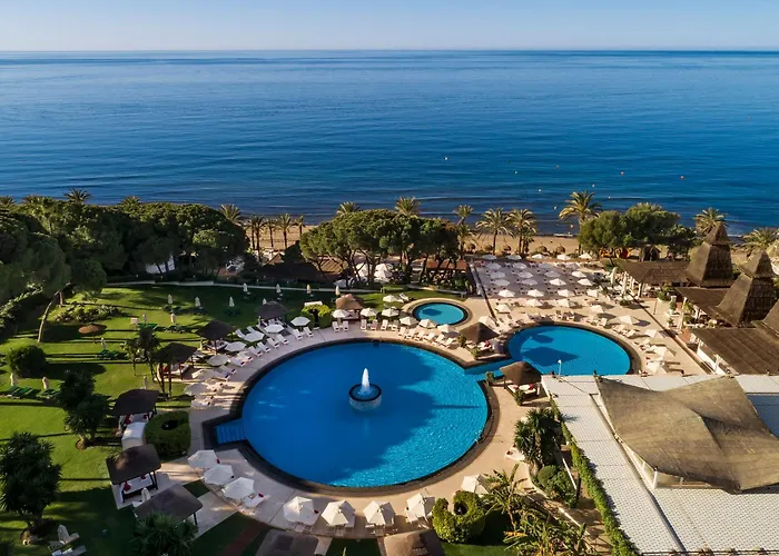 Hotel with pool: Hotel Don Pepe Gran Melia