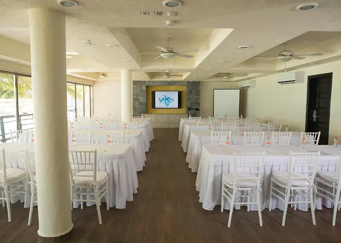 Central hotel: Tukan Hotel Playa Del Carmen