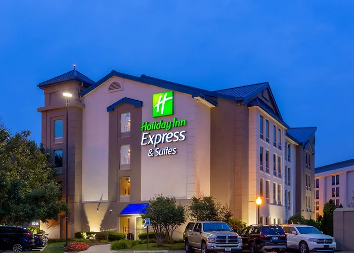 Casino hotel: Holiday Inn Express & Suites Chicago-Midway Airport By Ihg