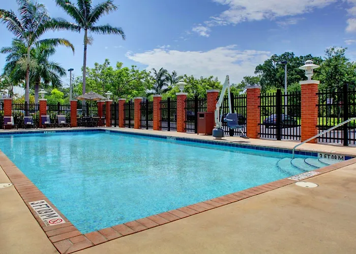 Trip to College Hyatt Place Fort Lauderdale Airport/Cruise Port
