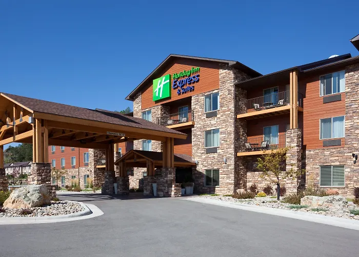 Holiday Inn Express & Suites -Mt Rushmore
