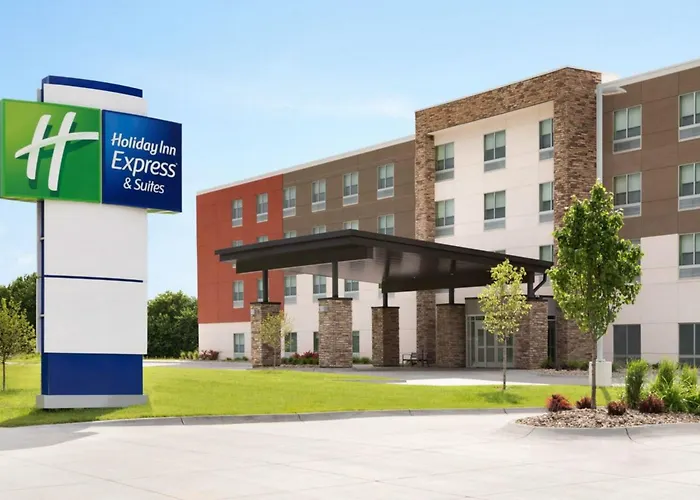 Holiday Inn Express & Suites - - Downtown North By Ihg