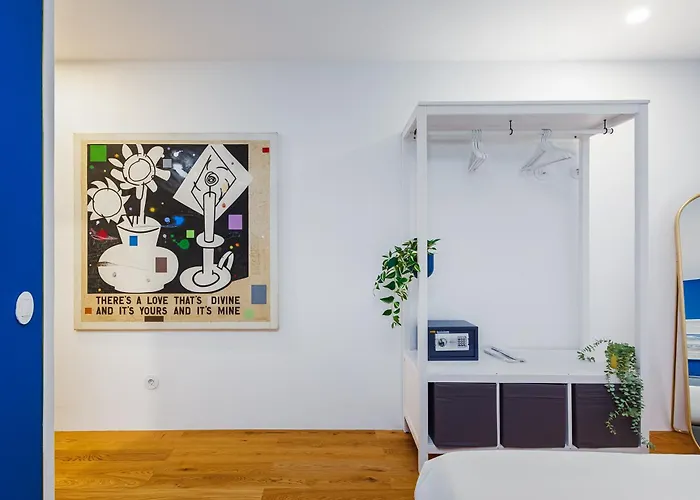  In Porto Gallery Guesthouse